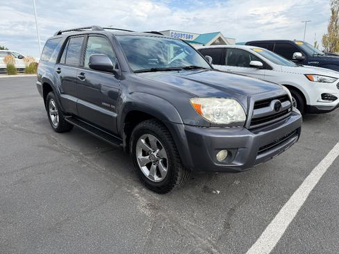 Used 2008 Toyota 4Runner Limited AWD/4WD image 3