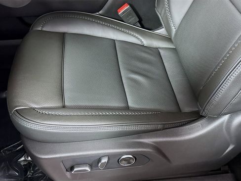 New 2026 GMC Sierra 3500 Denali w/ Denali Reserve Package image 19