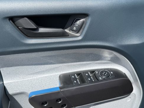 New 2026 Ford Maverick XLT w/ XLT Luxury Package FWD image 12