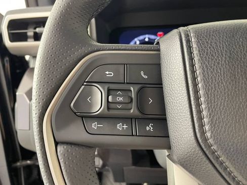 New 2026 Toyota 4Runner TRD Off-Road Premium AWD/4WD image 9