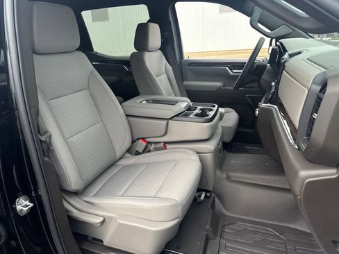 New 2026 GMC Sierra 1500 SLE AWD/4WD image 14