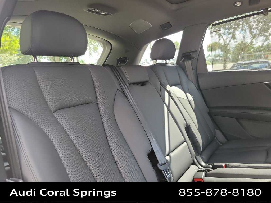 Certified 2023 Audi Q7 2.0T Premium Plus w/ Premium Plus Package AWD/4WD image 21