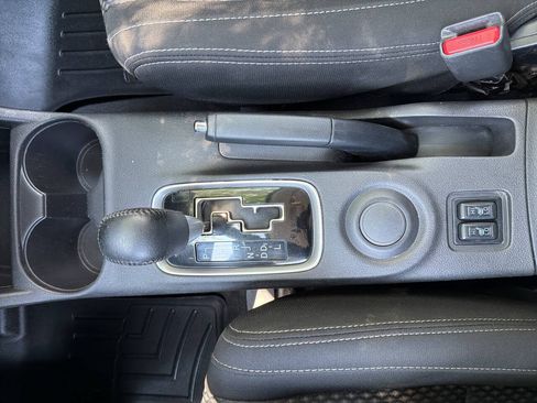 Used 2016 Mitsubishi Outlander SE FWD image 15