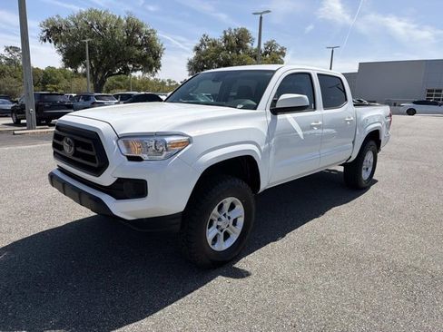 Certified 2023 Toyota Tacoma SR image 5