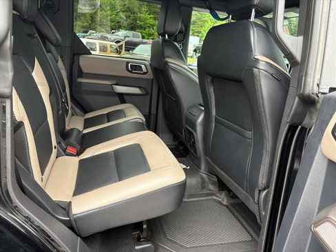 Used 2023 Ford Bronco Wildtrak AWD/4WD image 20