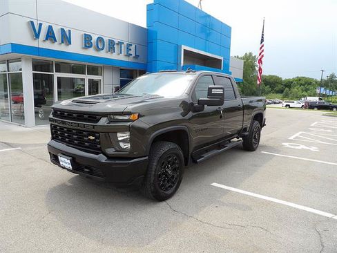 Certified 2022 Chevrolet Silverado 2500 Custom w/ Custom Value Package AWD/4WD image 1