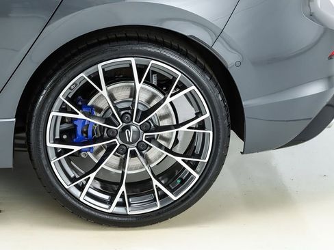 New 2026 Volkswagen Golf 2.0T Hatchback image 6