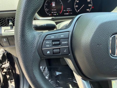 Used 2024 Honda CR-V EX image 28