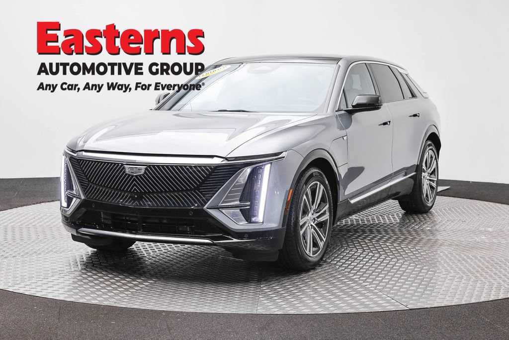 Used 2024 Cadillac Lyriq Luxury RWD image 1