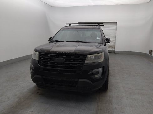 Used 2016 Ford Explorer Sport w/ Equipment Group 401A AWD/4WD image 15