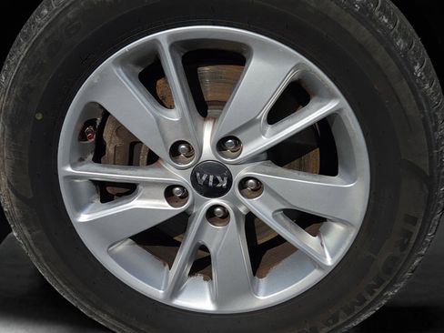 Used 2018 Kia Optima LX FWD image 30
