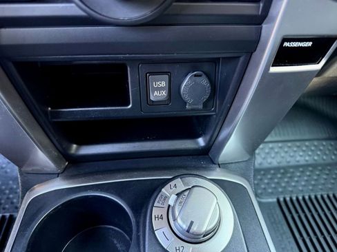 Used 2019 Toyota 4Runner SR5 image 28