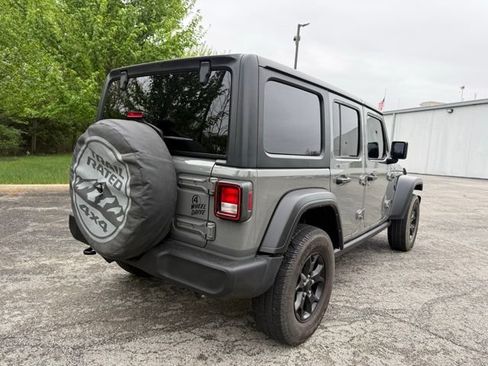 Used 2022 Jeep Wrangler Unlimited Sport AWD/4WD image 4