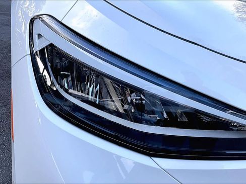 New 2026 Volkswagen ID.4 Pro image 13