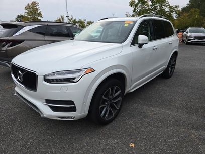 Used 2018 Volvo XC90 T6 Momentum w/ Convenience Package