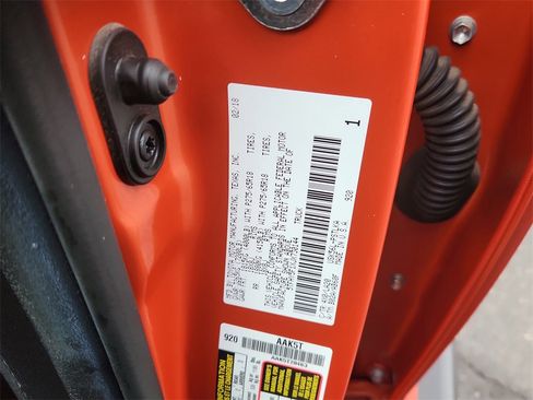 Used 2018 Toyota Tundra Limited image 21