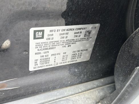 Used 2020 Buick Encore Preferred FWD image 34