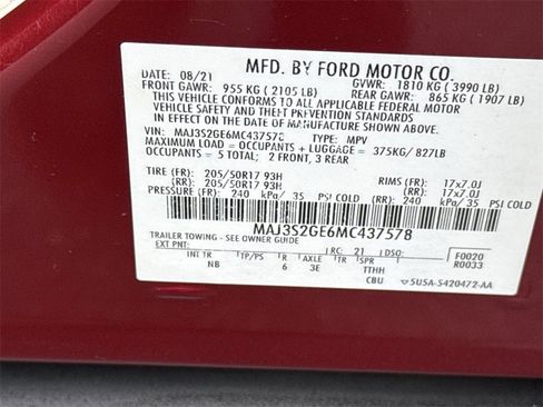 Used 2021 Ford EcoSport SE w/ SE Convenience Package image 29