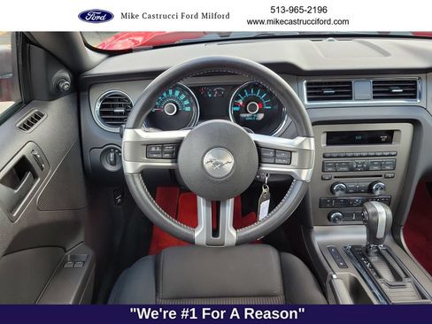 Used 2013 Ford Mustang Coupe RWD image 11