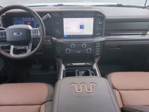 Used 2025 Ford F450 King Ranch w/ Chrome Package image 15