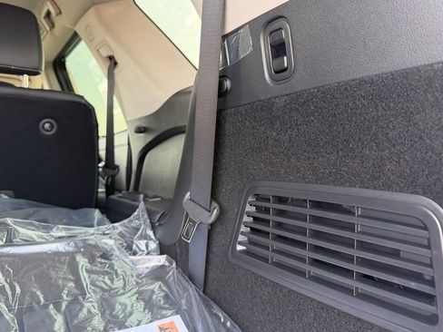 New 2026 Nissan Pathfinder SL w/ SL Premium Package image 38