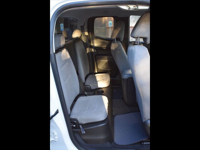 Used 2020 Chevrolet Colorado W/T w/ WT Convenience Package RWD image 30