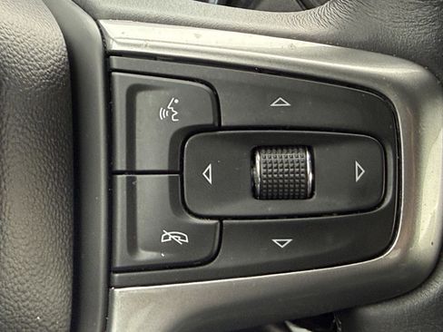 Used 2022 Chevrolet Silverado 1500 LT image 18