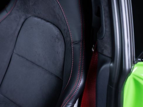 Used 2018 Porsche 911 Carrera GTS RWD image 18