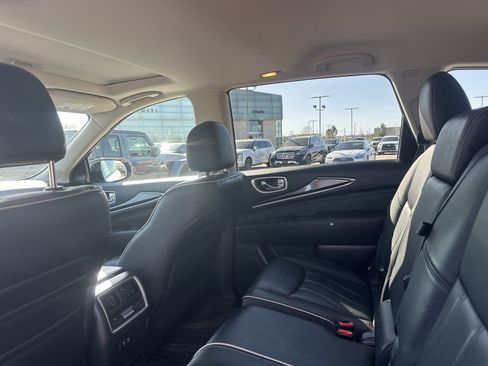 Used 2020 INFINITI QX60 Luxe w/ Essential Package AWD/4WD image 6