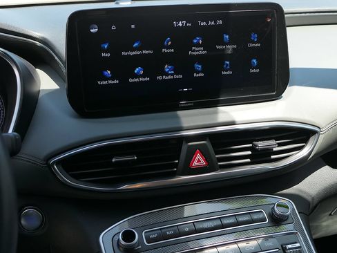 Used 2023 Hyundai Santa Fe SEL AWD/4WD image 18