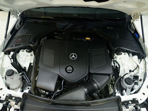 Certified 2023 Mercedes-Benz C 300 4MATIC Sedan image 10