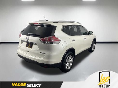 Used 2016 Nissan Rogue SV w/ SV Premium Package AWD/4WD image 6