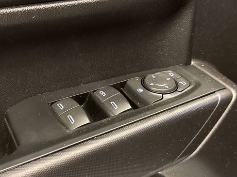 Used 2025 Chevrolet Silverado 1500 Custom Trail Boss w/ LPO, Dark Essentials Package image 20