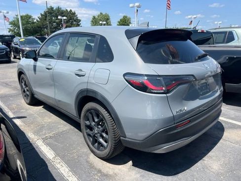 Used 2024 Honda HR-V Sport image 6