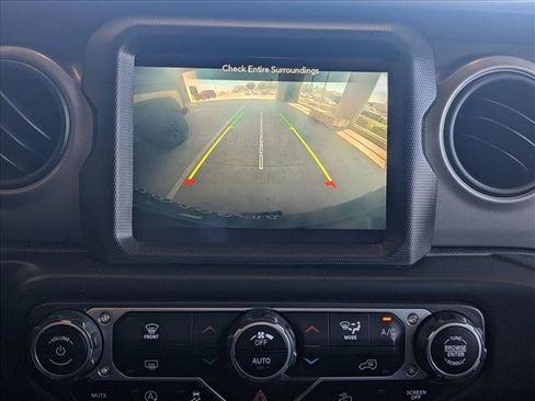 Used 2023 Jeep Wrangler Sport AWD/4WD image 14