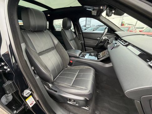 Used 2020 Land Rover Range Rover Velar S image 15