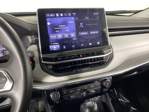 Used 2022 Jeep Compass Limited image 29