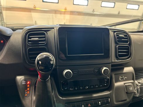 New 2025 RAM ProMaster 2500 w/ Convenience Group image 20