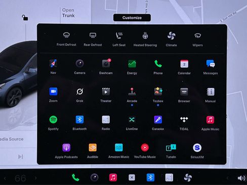 Used 2025 Tesla Model Y Long Range image 35