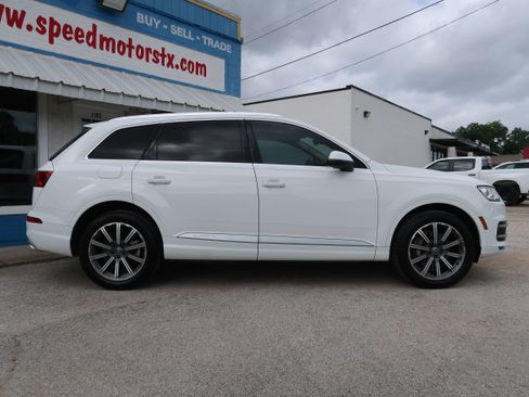Used 2018 Audi Q7 2.0T Premium Plus AWD/4WD image 4