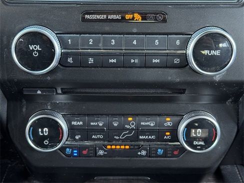 Used 2018 Ford Expedition Limited w/ Equipment Group 301A image 19