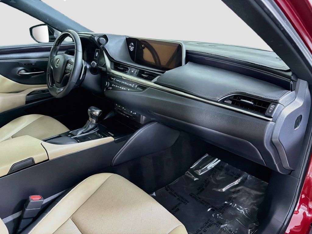 Used 2019 Lexus ES 350 w/ Premium Package FWD image 31
