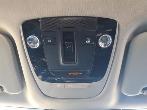 Used 2021 Kia Seltos SX w/ SX Sunroof Package image 22