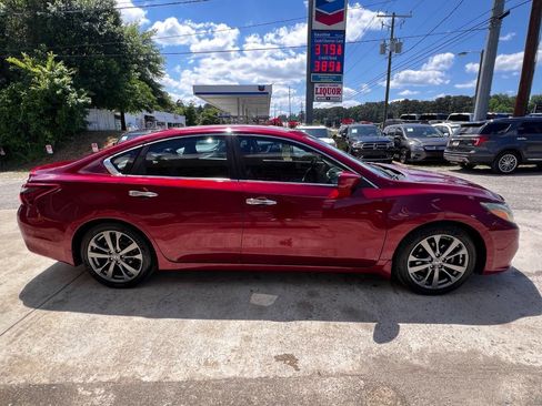 Used 2018 Nissan Altima 2.5 SR w/ SR Special Edition FWD image 7