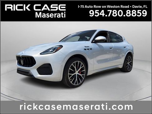 New 2024 Maserati Grecale Modena image 1