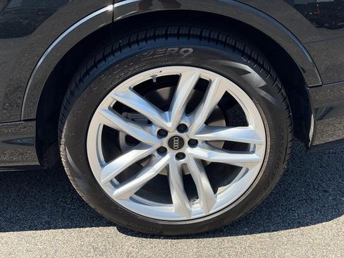 Used 2025 Audi Q7 3.0T Premium Plus w/ Premium Plus Package AWD/4WD image 7