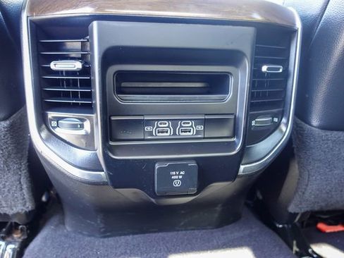 Used 2022 RAM 2500 Laramie AWD/4WD image 26
