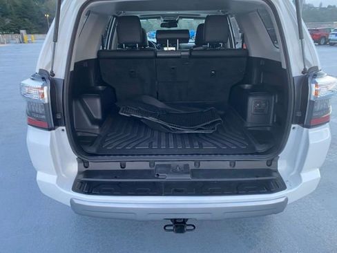 Used 2023 Toyota 4Runner TRD Off-Road Premium image 10