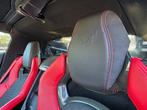 Certified 2022 Chevrolet Corvette Stingray Preferred Cpe w/ Z51 Performance Package image 11