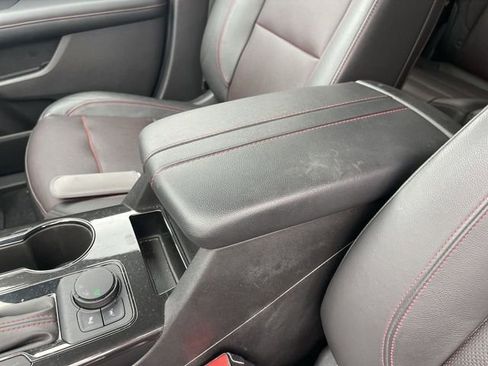 Used 2019 Chevrolet Blazer RS FWD image 21